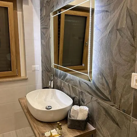 B&B L'etoile Luxury 트로페아